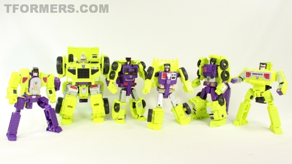 Hands On Titan Class Devastator Combiner Wars Hasbro Edition Video Review And Images Gallery  (40 of 110)